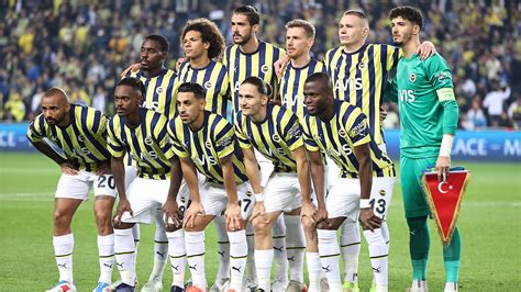 F­e­n­e­r­b­a­h­ç­e­­d­e­ ­s­ö­z­l­e­ş­m­e­s­i­ ­b­i­t­e­c­e­k­ ­o­y­u­n­c­u­l­a­r­